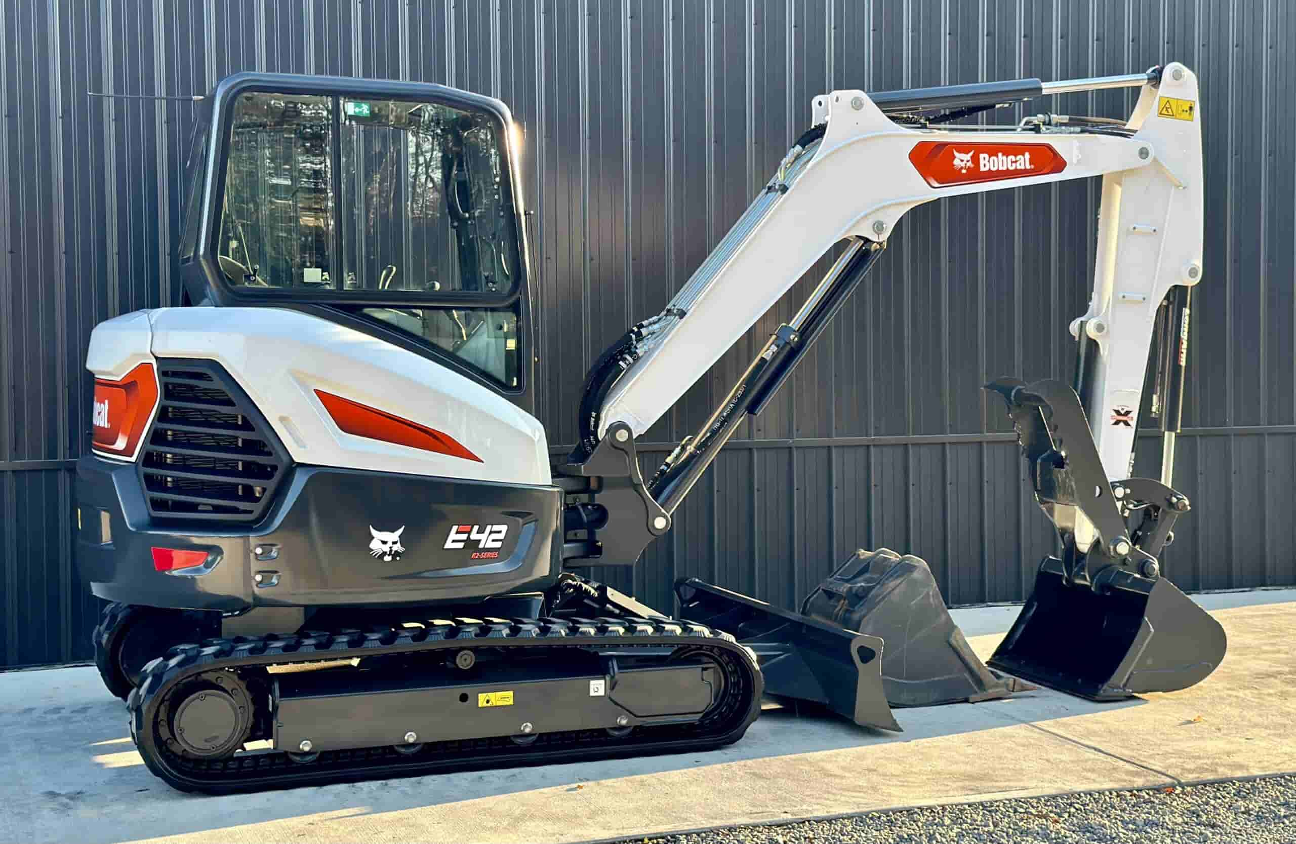 2020 BOBCAT E42 LIKE NEW
